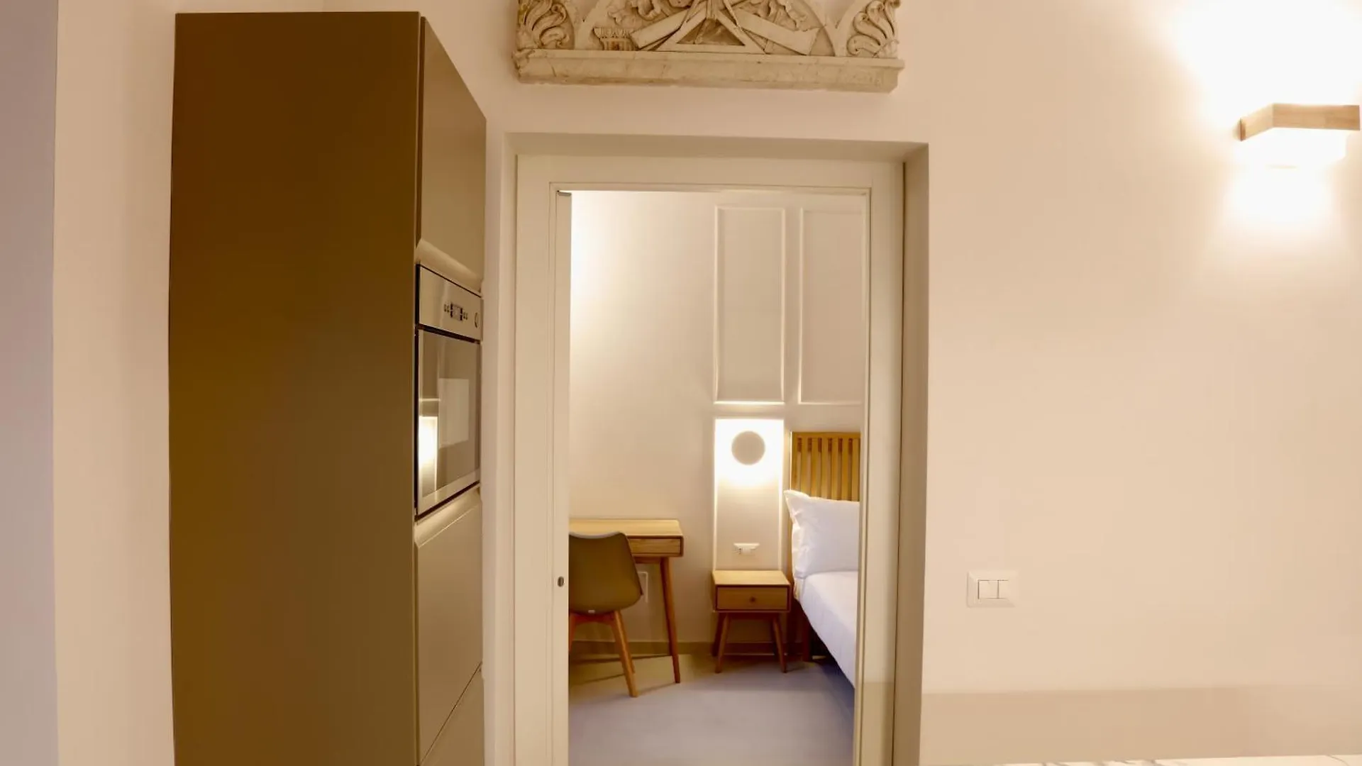 Konukevi Domus Maxima - Rome Suite & Rooms