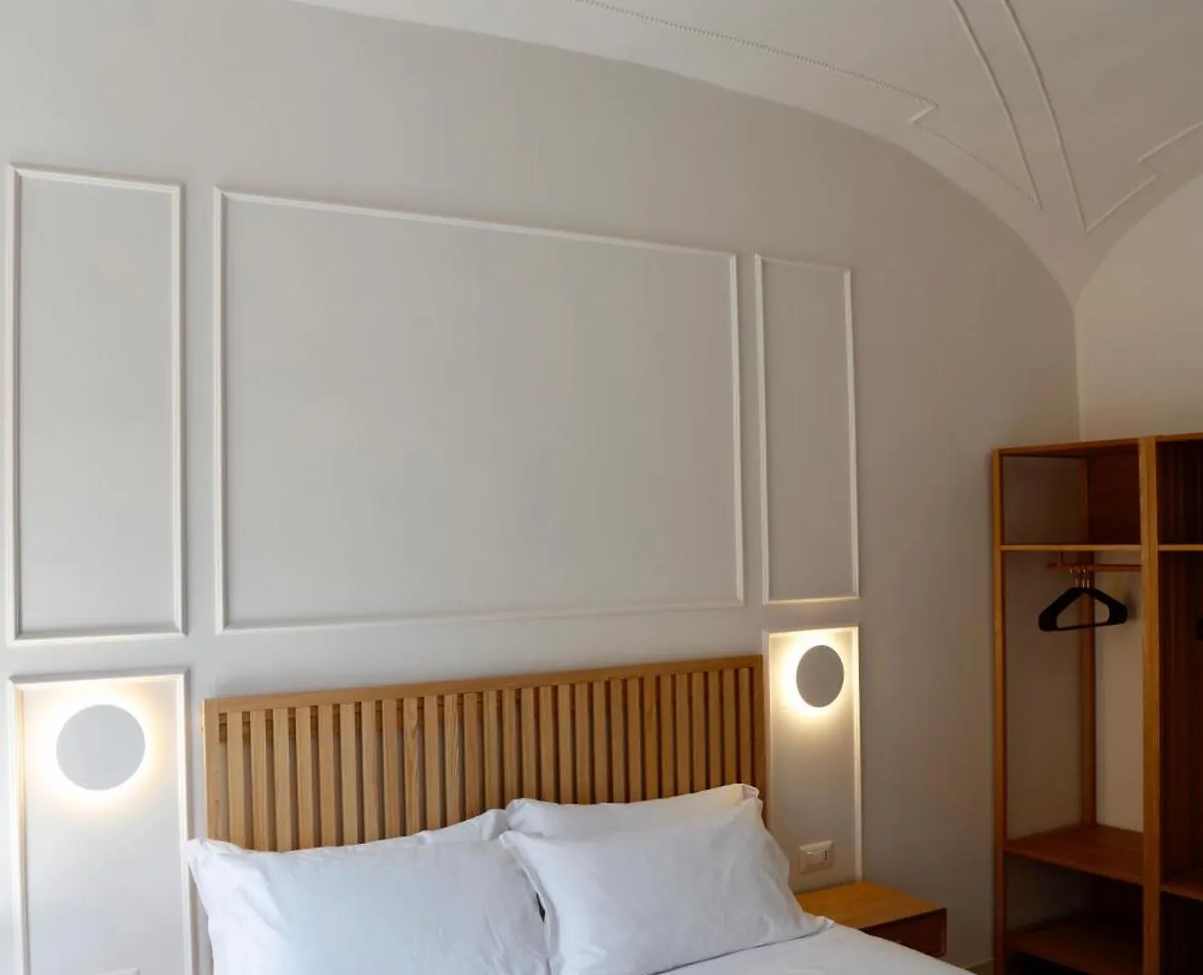 Domus Maxima - Rome Suite & Rooms Konukevi