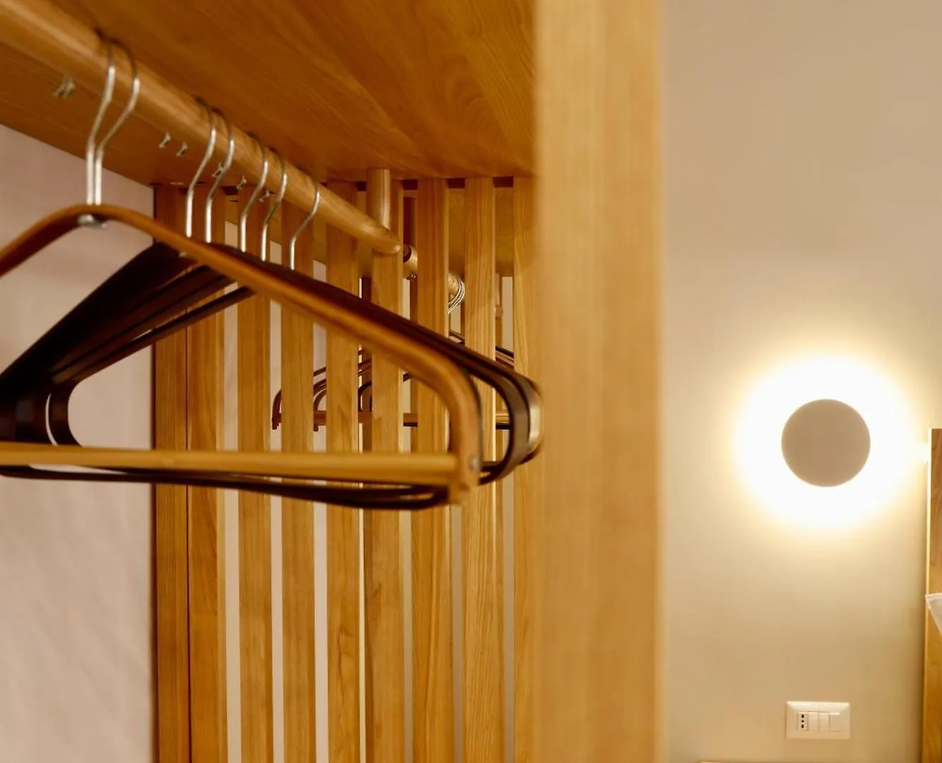 Domus Maxima - Rome Suite & Rooms 0*,  İtalya